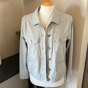 Liverpool Women’s Light Gray Jacket